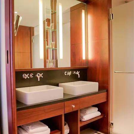 Le Mauritia Et ポルニック